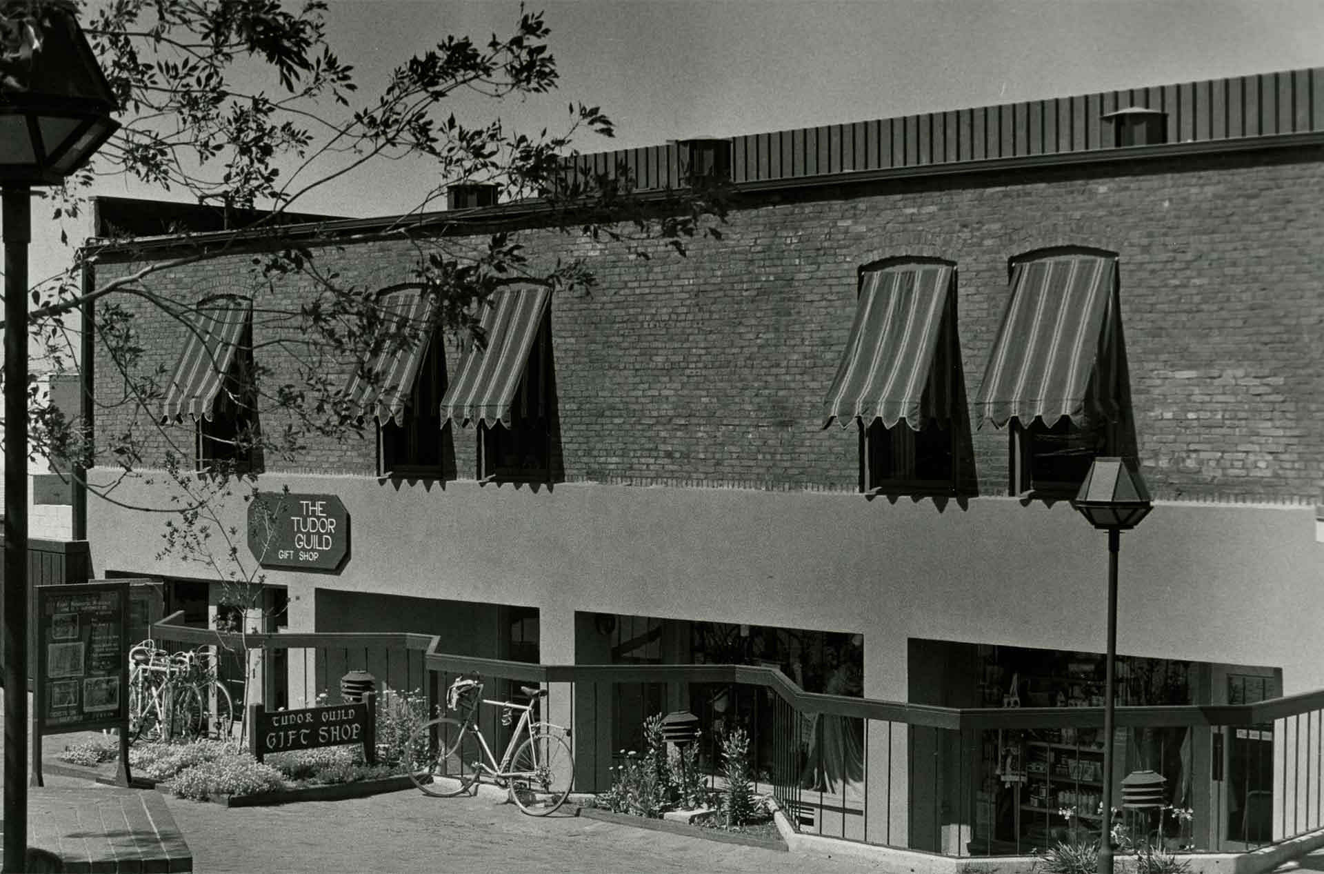 Outside of building that says Tudor Guild.