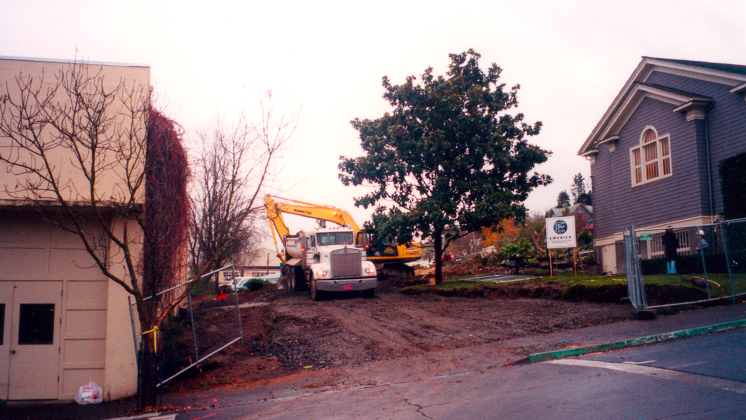 Construction begins on the New Theatre in 2000